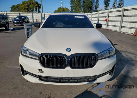 2021 BMW 530 I z USA, uszkodzony, nr VIN WBA53BH07MCF84964